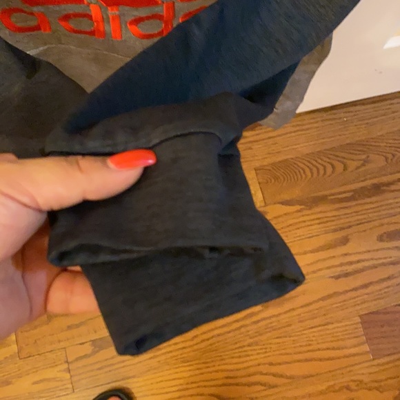 Adidas - Picture 3 of 4